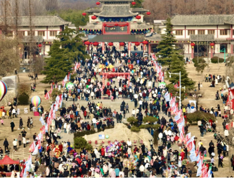 沂蒙山龟蒙景区迎来旅游